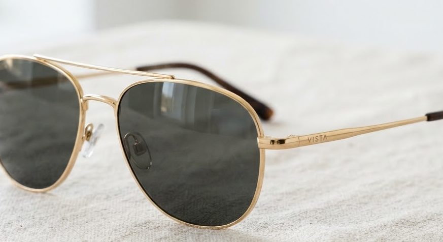 Vista Aviator — Gold — detail view